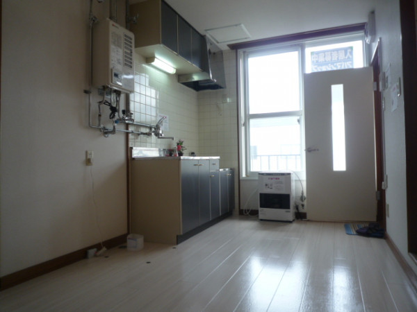 麻生駅（札幌市南北線）の家具家電付き賃貸「パレロワイヤル（北区）」メイン画像