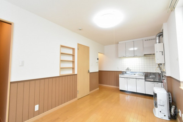 南郷１３丁目駅（札幌市東西線）の家具家電付き賃貸「サンピアＳ１７」メイン画像