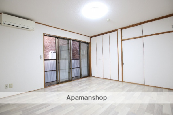 日本全国の家具家電付き賃貸「コーポ旭町壱番館」メイン画像
