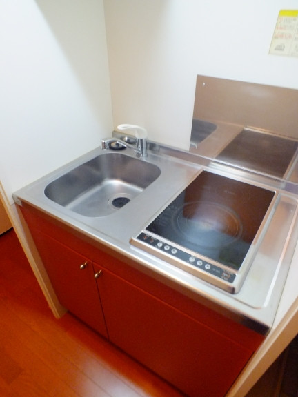 千葉県の家具家電付き賃貸「レオパレスメゾン若葉台」メイン画像