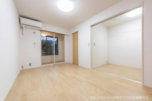 東京都の家具家電付き賃貸「ロード　レモンス」メイン画像