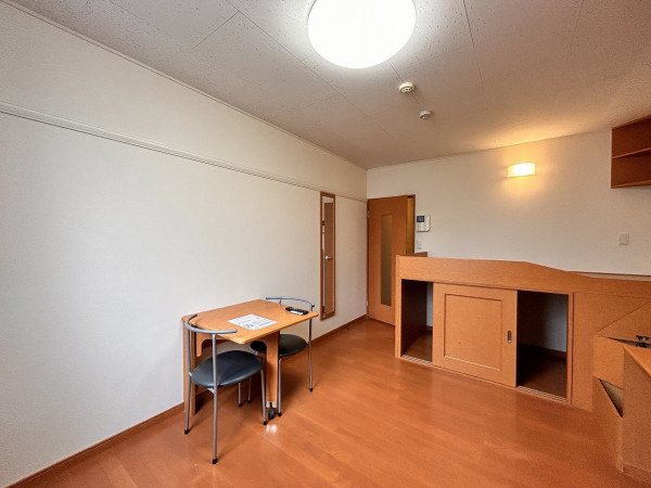 手稲駅（函館本線）の家具家電付き賃貸「レオパレススカーレット」メイン画像