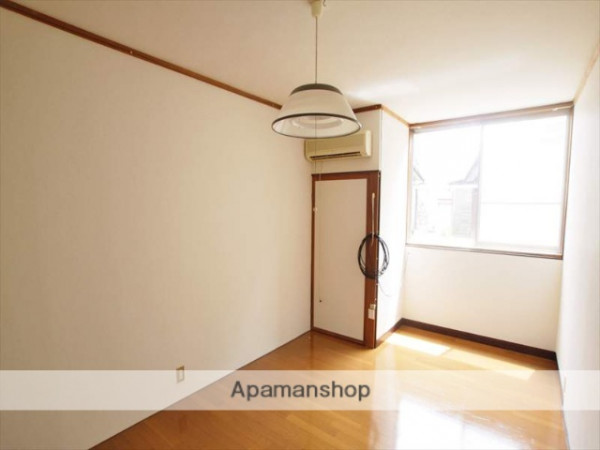 新潟県長岡市の家具家電付き賃貸「第５コーポミニ」メイン画像