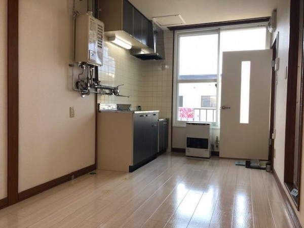 麻生駅（札幌市南北線）の家具家電付き賃貸「パレロワイヤル（北区）」メイン画像