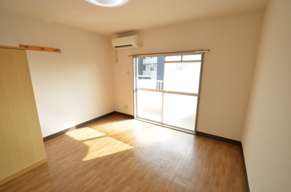 静岡県浜松市中央区の家具家電付き賃貸「エスペランサ」メイン画像